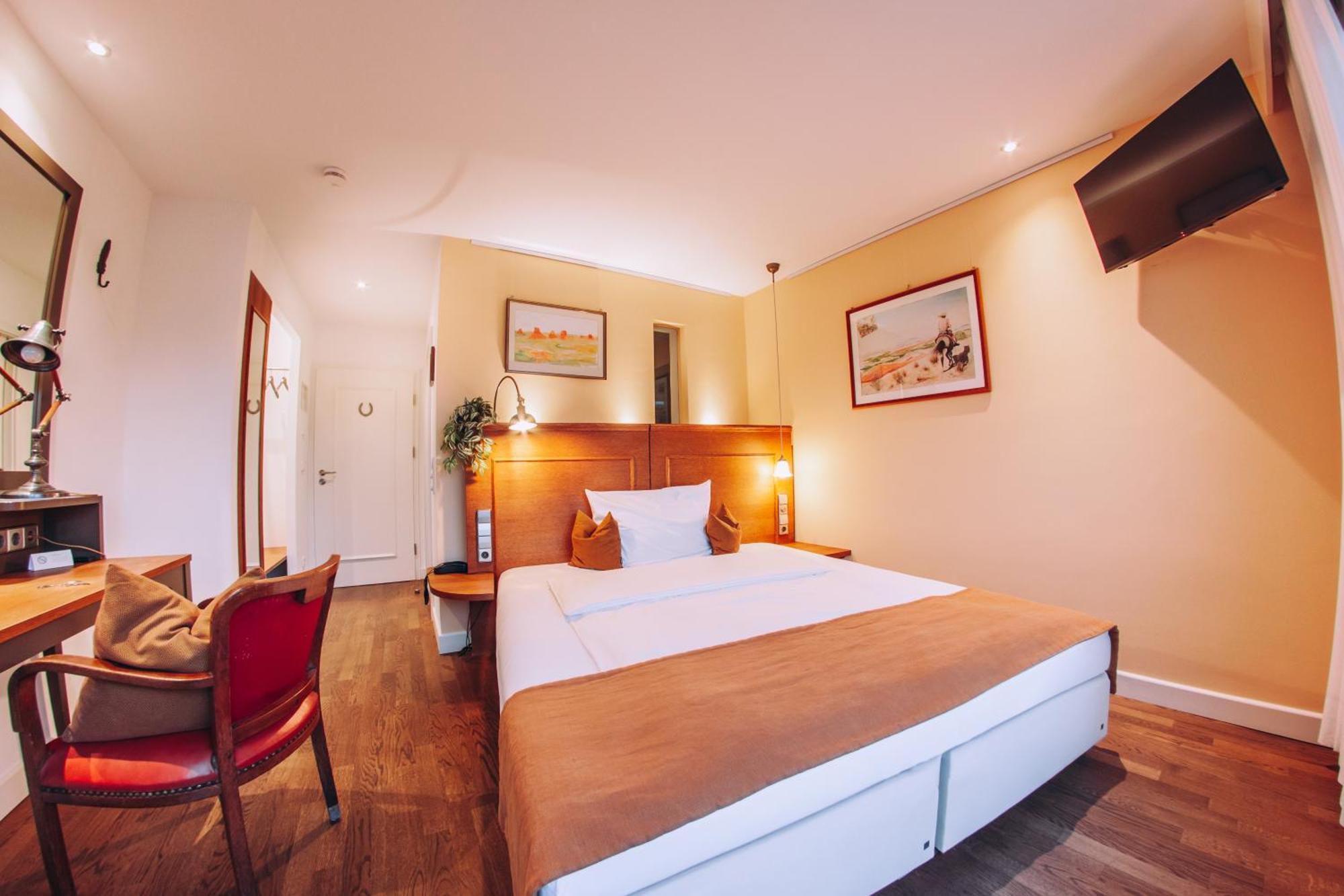 Hotel Zum Ochsen Oberstenfeld Kültér fotó